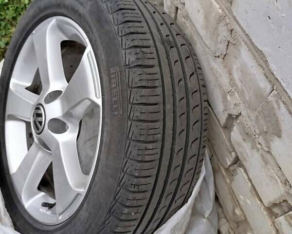 Серый Фольксваген Гольф, объемом двигателя 1.39 л и пробегом 67 тыс. км за 9500 $, фото 24 на Automoto.ua