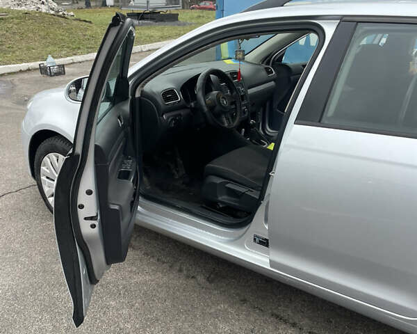 Серый Фольксваген Гольф, объемом двигателя 1.6 л и пробегом 222 тыс. км за 6700 $, фото 11 на Automoto.ua