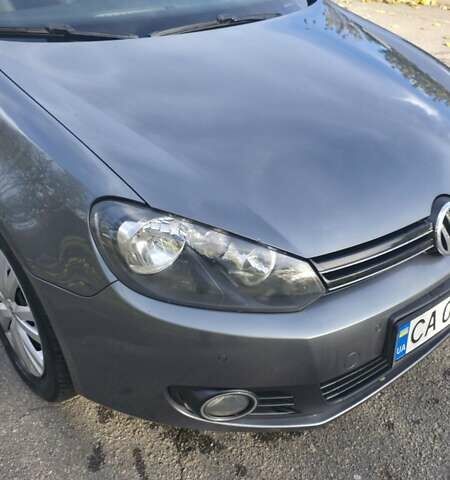 Серый Фольксваген Гольф, объемом двигателя 1.6 л и пробегом 334 тыс. км за 8799 $, фото 4 на Automoto.ua