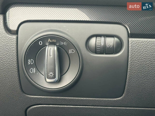 Серый Фольксваген Гольф, объемом двигателя 1.4 л и пробегом 202 тыс. км за 8799 $, фото 51 на Automoto.ua