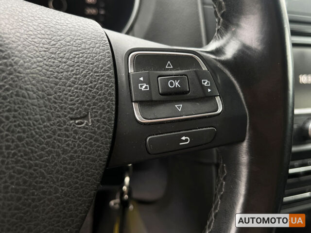 Серый Фольксваген Гольф, объемом двигателя 2 л и пробегом 239 тыс. км за 10600 $, фото 15 на Automoto.ua