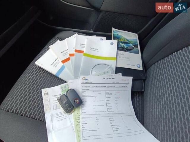 Серый Фольксваген Гольф, объемом двигателя 1.6 л и пробегом 260 тыс. км за 7000 $, фото 5 на Automoto.ua