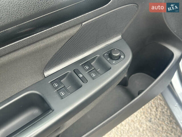 Серый Фольксваген Гольф, объемом двигателя 1.4 л и пробегом 202 тыс. км за 8799 $, фото 29 на Automoto.ua