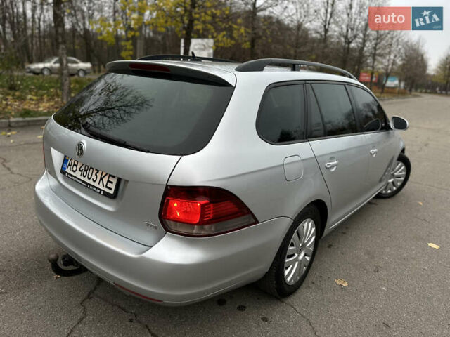 Серый Фольксваген Гольф, объемом двигателя 1.6 л и пробегом 230 тыс. км за 7300 $, фото 31 на Automoto.ua