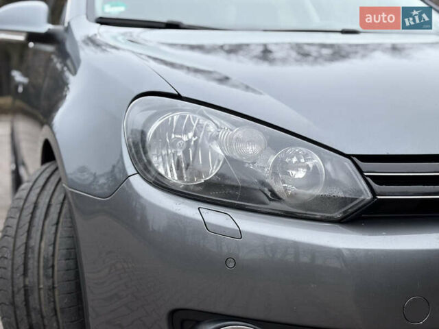 Серый Фольксваген Гольф, объемом двигателя 1.6 л и пробегом 248 тыс. км за 8099 $, фото 15 на Automoto.ua