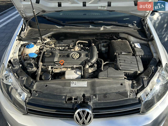 Серый Фольксваген Гольф, объемом двигателя 1.39 л и пробегом 247 тыс. км за 6800 $, фото 13 на Automoto.ua