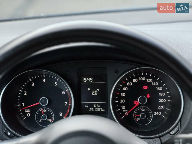 Серый Фольксваген Гольф, объемом двигателя 1.39 л и пробегом 251 тыс. км за 6800 $, фото 22 на Automoto.ua