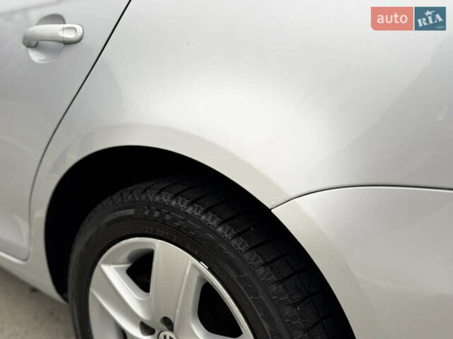 Сірий Фольксваген Гольф, об'ємом двигуна 1.97 л та пробігом 300 тис. км за 8200 $, фото 10 на Automoto.ua