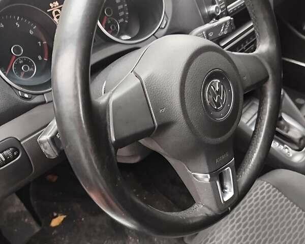 Серый Фольксваген Гольф, объемом двигателя 1.39 л и пробегом 67 тыс. км за 9500 $, фото 21 на Automoto.ua