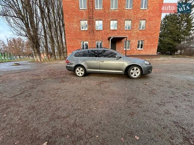 Сірий Фольксваген Гольф, об'ємом двигуна 1.6 л та пробігом 273 тис. км за 8800 $, фото 4 на Automoto.ua