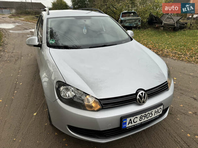 Серый Фольксваген Гольф, объемом двигателя 1.6 л и пробегом 396 тыс. км за 6300 $, фото 4 на Automoto.ua
