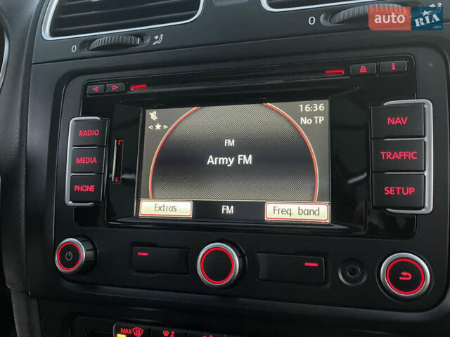 Серый Фольксваген Гольф, объемом двигателя 2 л и пробегом 221 тыс. км за 8699 $, фото 81 на Automoto.ua