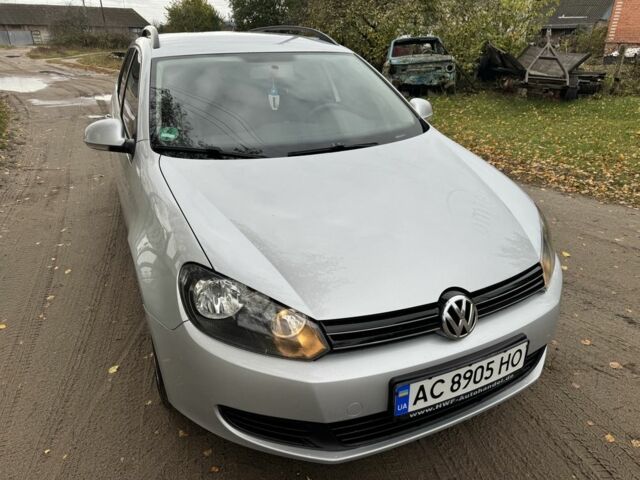 Серый Фольксваген Гольф, объемом двигателя 1.6 л и пробегом 396 тыс. км за 6300 $, фото 4 на Automoto.ua