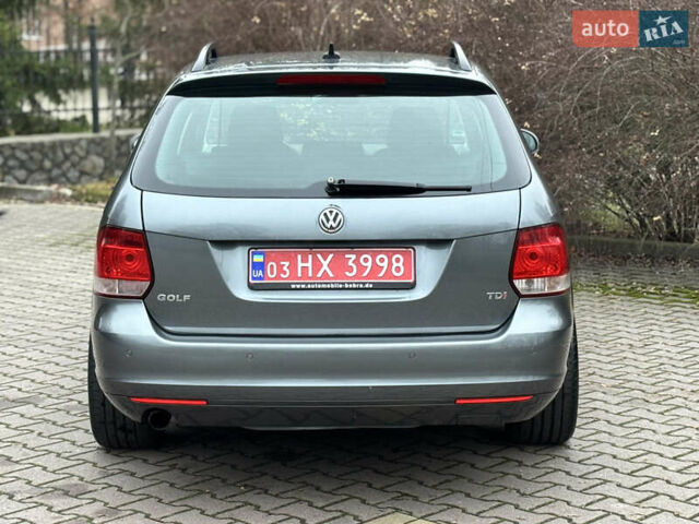 Серый Фольксваген Гольф, объемом двигателя 1.6 л и пробегом 248 тыс. км за 8099 $, фото 8 на Automoto.ua