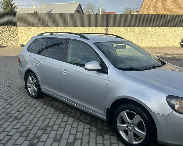 Серый Фольксваген Гольф, объемом двигателя 1.6 л и пробегом 318 тыс. км за 7599 $, фото 4 на Automoto.ua