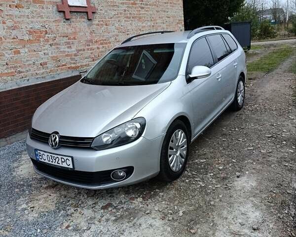 Серый Фольксваген Гольф, объемом двигателя 1.6 л и пробегом 204 тыс. км за 7700 $, фото 1 на Automoto.ua