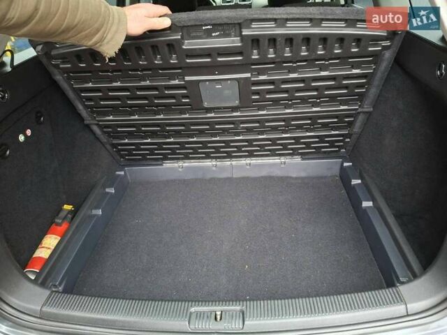 Серый Фольксваген Гольф, объемом двигателя 1.39 л и пробегом 130 тыс. км за 9500 $, фото 26 на Automoto.ua