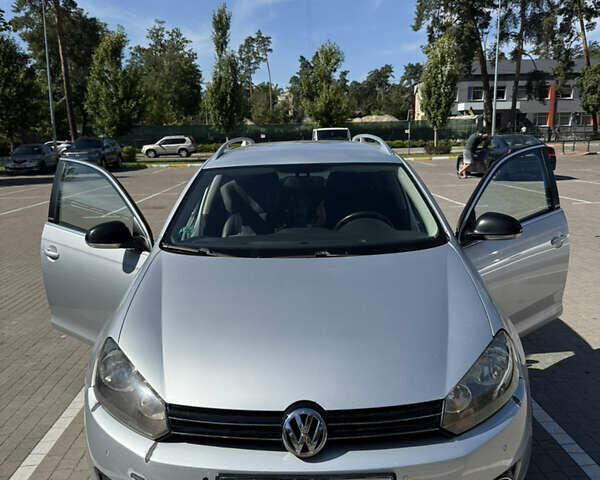 Сірий Фольксваген Гольф, об'ємом двигуна 1.6 л та пробігом 278 тис. км за 7500 $, фото 2 на Automoto.ua