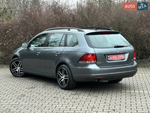 Серый Фольксваген Гольф, объемом двигателя 1.6 л и пробегом 248 тыс. км за 8099 $, фото 6 на Automoto.ua
