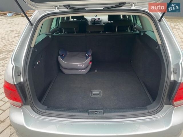 Серый Фольксваген Гольф, объемом двигателя 1.6 л и пробегом 293 тыс. км за 7199 $, фото 22 на Automoto.ua