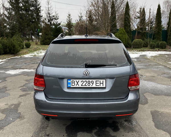 Серый Фольксваген Гольф, объемом двигателя 1.6 л и пробегом 262 тыс. км за 7400 $, фото 4 на Automoto.ua