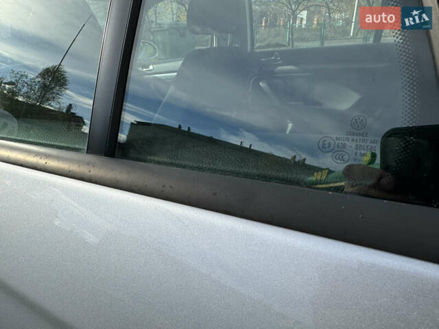 Сірий Фольксваген Гольф, об'ємом двигуна 1.6 л та пробігом 225 тис. км за 8350 $, фото 89 на Automoto.ua