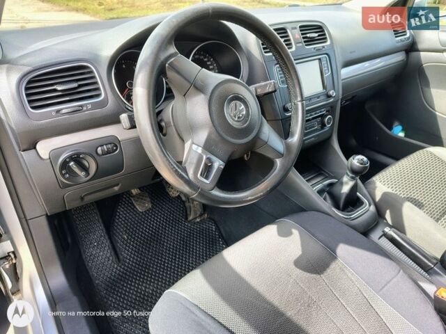 Серый Фольксваген Гольф, объемом двигателя 1.4 л и пробегом 183 тыс. км за 7900 $, фото 31 на Automoto.ua