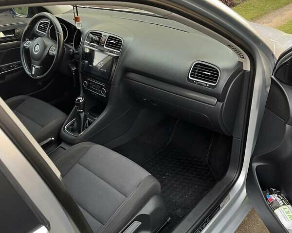 Сірий Фольксваген Гольф, об'ємом двигуна 1.6 л та пробігом 310 тис. км за 7600 $, фото 8 на Automoto.ua