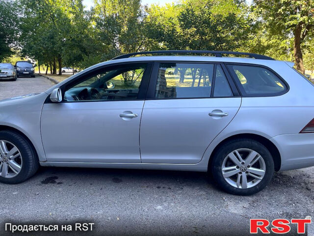 Сірий Фольксваген Гольф, об'ємом двигуна 1.6 л та пробігом 300 тис. км за 6800 $, фото 6 на Automoto.ua