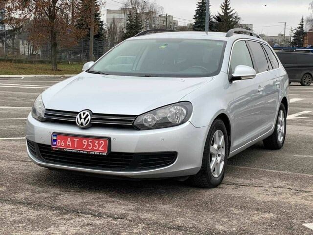 Серый Фольксваген Гольф, объемом двигателя 1.4 л и пробегом 233 тыс. км за 7700 $, фото 3 на Automoto.ua
