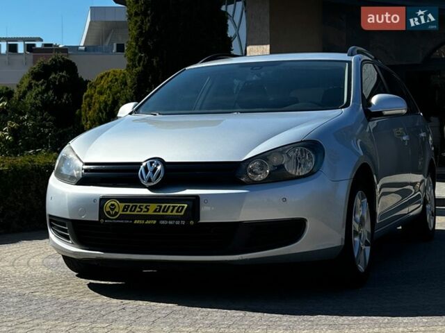 Сірий Фольксваген Гольф, об'ємом двигуна 1.6 л та пробігом 200 тис. км за 8999 $, фото 2 на Automoto.ua