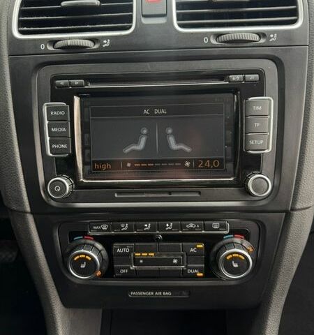 Серый Фольксваген Гольф, объемом двигателя 1.39 л и пробегом 193 тыс. км за 7650 $, фото 35 на Automoto.ua