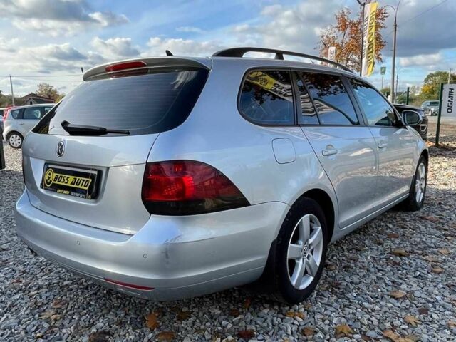 Серый Фольксваген Гольф, объемом двигателя 1.6 л и пробегом 255 тыс. км за 7500 $, фото 3 на Automoto.ua