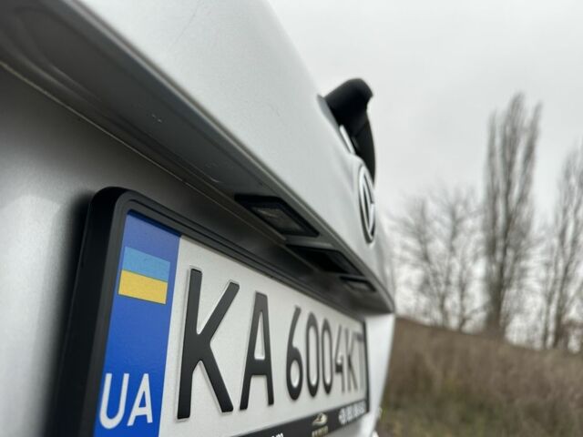 Серый Фольксваген Гольф, объемом двигателя 2.5 л и пробегом 250 тыс. км за 6700 $, фото 15 на Automoto.ua