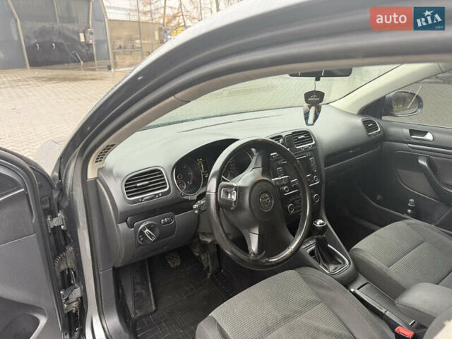 Серый Фольксваген Гольф, объемом двигателя 1.6 л и пробегом 272 тыс. км за 7500 $, фото 20 на Automoto.ua