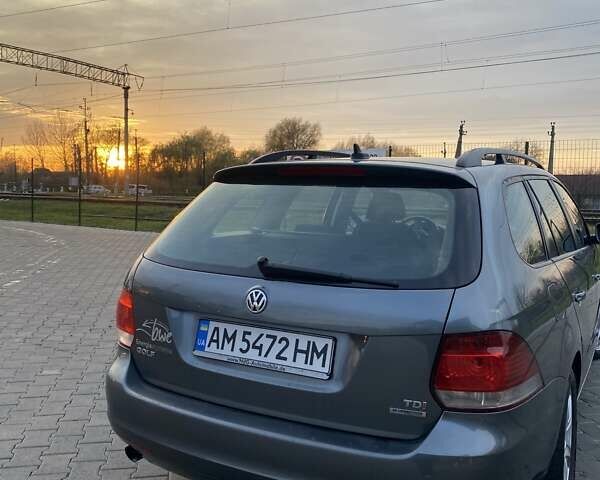 Сірий Фольксваген Гольф, об'ємом двигуна 1.6 л та пробігом 270 тис. км за 8500 $, фото 13 на Automoto.ua