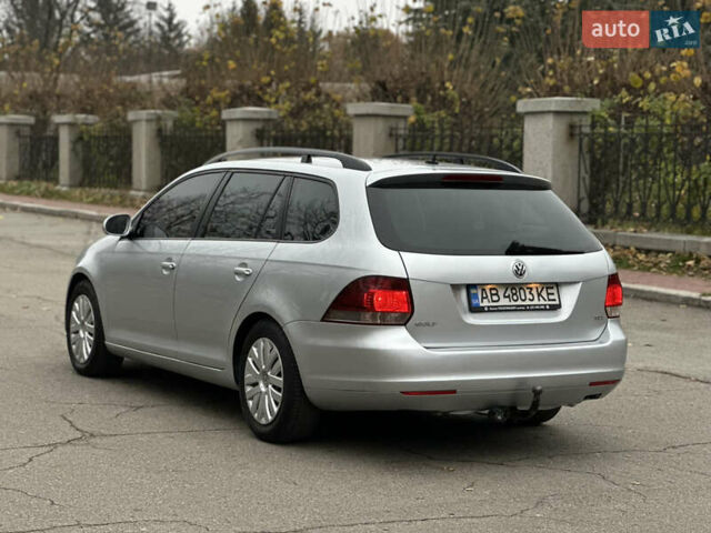 Серый Фольксваген Гольф, объемом двигателя 1.6 л и пробегом 230 тыс. км за 7300 $, фото 15 на Automoto.ua