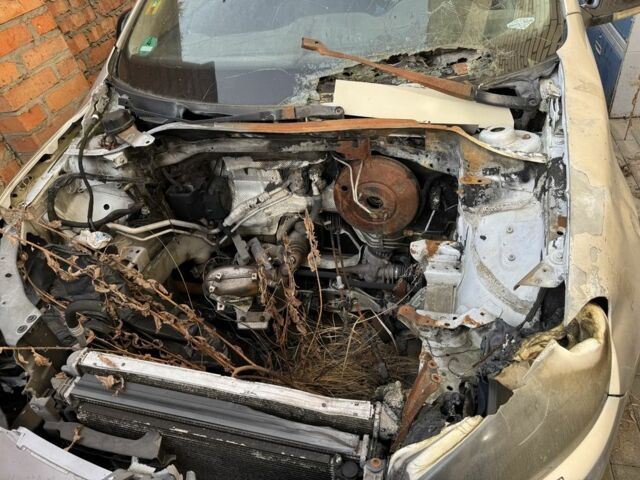 Серый Фольксваген Гольф, объемом двигателя 0 л и пробегом 200 тыс. км за 3500 $, фото 5 на Automoto.ua