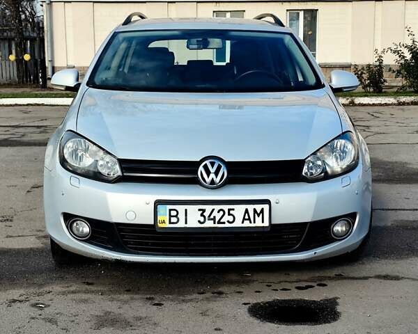 Серый Фольксваген Гольф, объемом двигателя 1.39 л и пробегом 155 тыс. км за 8000 $, фото 1 на Automoto.ua