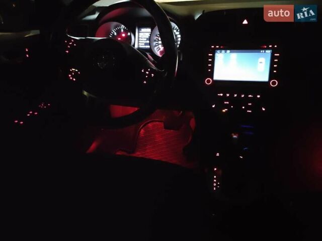 Серый Фольксваген Гольф, объемом двигателя 1.6 л и пробегом 280 тыс. км за 8200 $, фото 12 на Automoto.ua