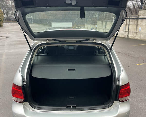 Сірий Фольксваген Гольф, об'ємом двигуна 1.6 л та пробігом 198 тис. км за 8200 $, фото 12 на Automoto.ua