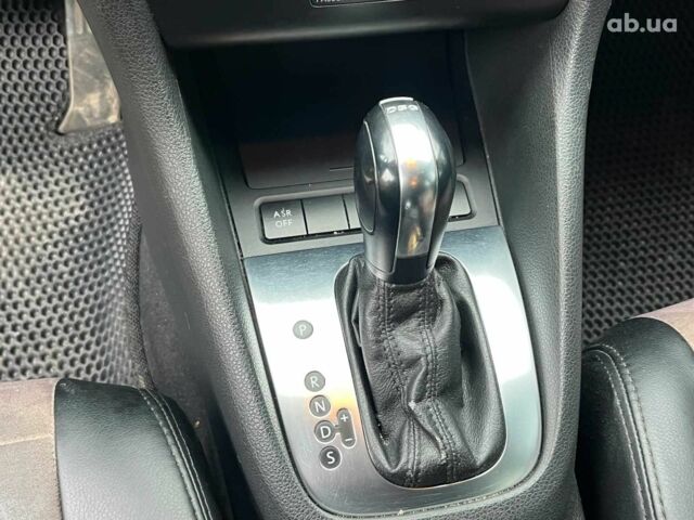 Серый Фольксваген Гольф, объемом двигателя 1.4 л и пробегом 267 тыс. км за 6390 $, фото 22 на Automoto.ua