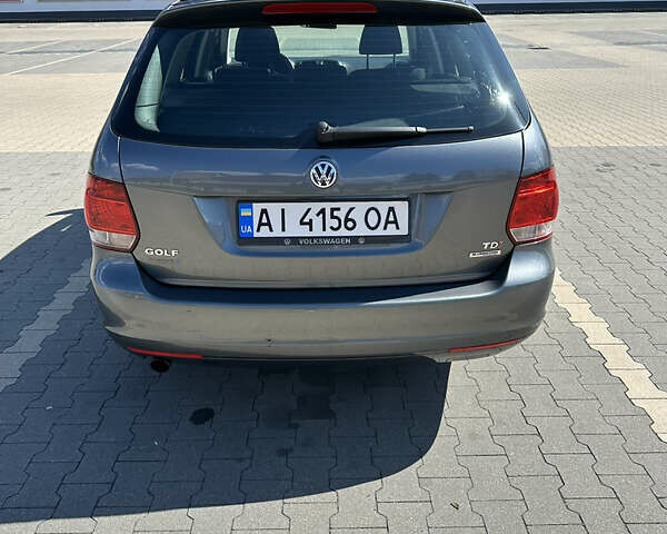 Серый Фольксваген Гольф, объемом двигателя 1.6 л и пробегом 234 тыс. км за 9500 $, фото 2 на Automoto.ua