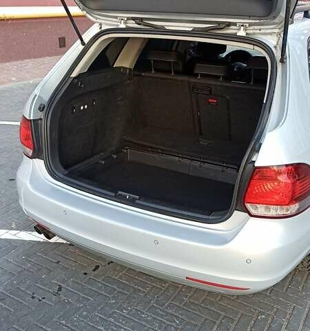 Серый Фольксваген Гольф, объемом двигателя 1.4 л и пробегом 212 тыс. км за 8600 $, фото 9 на Automoto.ua