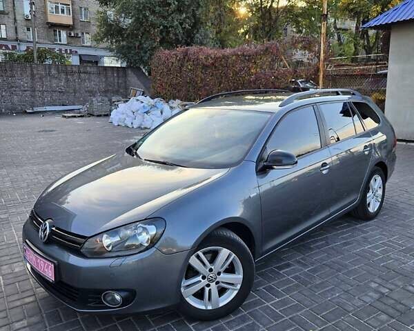Сірий Фольксваген Гольф, об'ємом двигуна 1.39 л та пробігом 208 тис. км за 7999 $, фото 5 на Automoto.ua