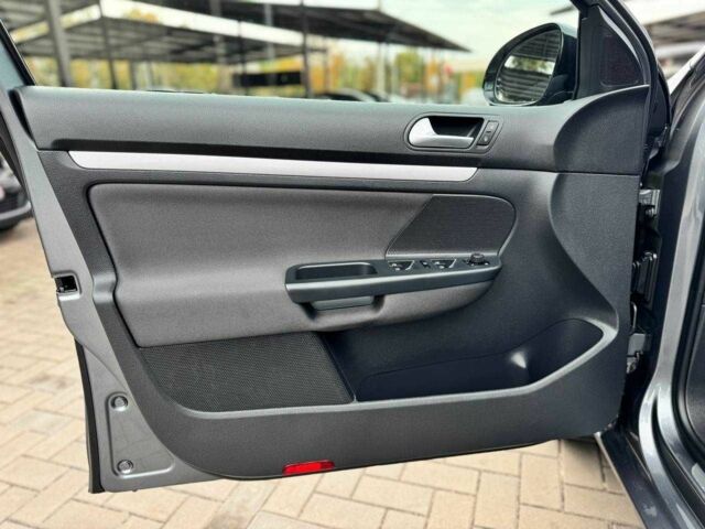 Сірий Фольксваген Гольф, об'ємом двигуна 1.4 л та пробігом 191 тис. км за 8500 $, фото 10 на Automoto.ua