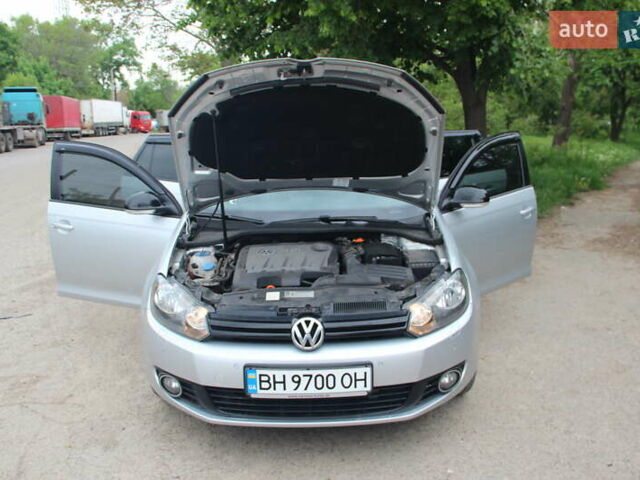 Серый Фольксваген Гольф, объемом двигателя 2 л и пробегом 175 тыс. км за 11990 $, фото 39 на Automoto.ua