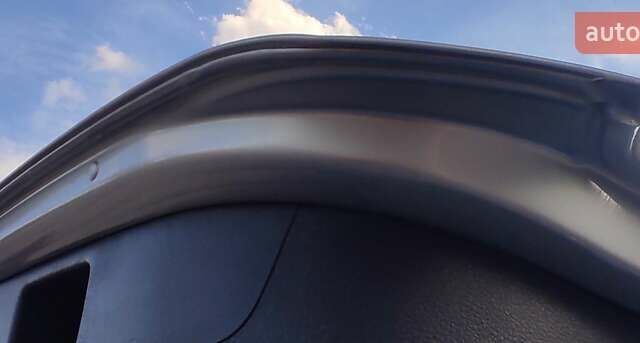 Серый Фольксваген Гольф, объемом двигателя 1.6 л и пробегом 257 тыс. км за 8000 $, фото 56 на Automoto.ua