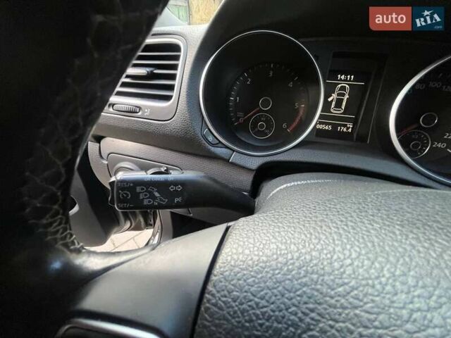 Серый Фольксваген Гольф, объемом двигателя 1.97 л и пробегом 302 тыс. км за 9000 $, фото 19 на Automoto.ua