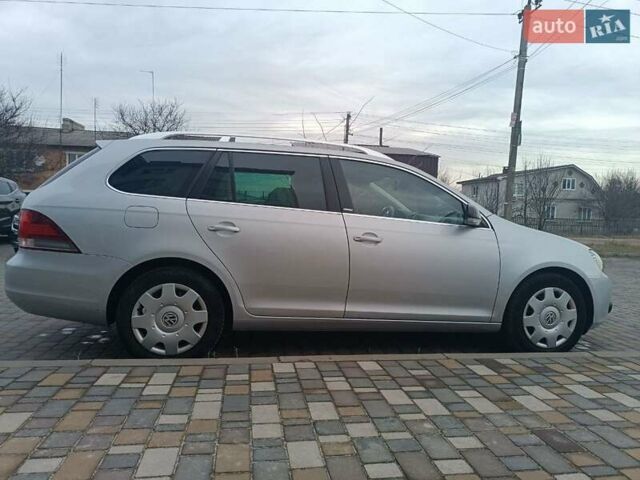 Серый Фольксваген Гольф, объемом двигателя 1.97 л и пробегом 225 тыс. км за 8400 $, фото 14 на Automoto.ua